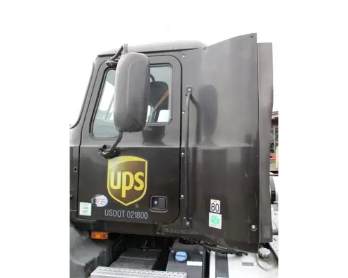 Cab MACK CXU612 Garabedian Equipment Company, Inc - Fresno
