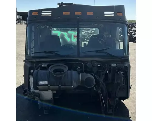 Cab MACK CXU612 Garabedian Equipment Company, Inc - Dinuba