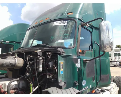 Cab MACK CXU612 LKQ Heavy Truck - Tampa