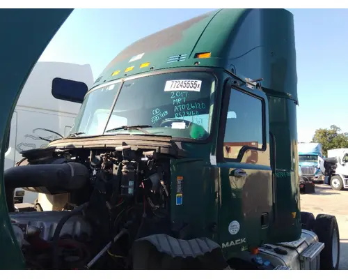 Cab MACK CXU612 LKQ Heavy Truck - Tampa