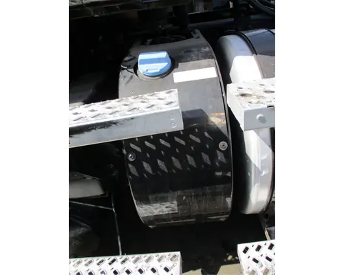 DEF Tank MACK CXU612 Geco - Fresno