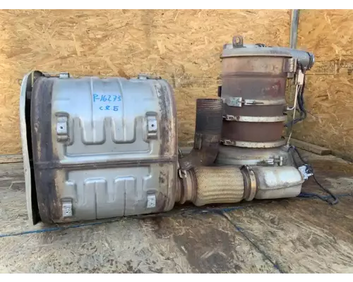 DPF (Diesel Particulate Filter) Mack CXU612 Complete Recycling