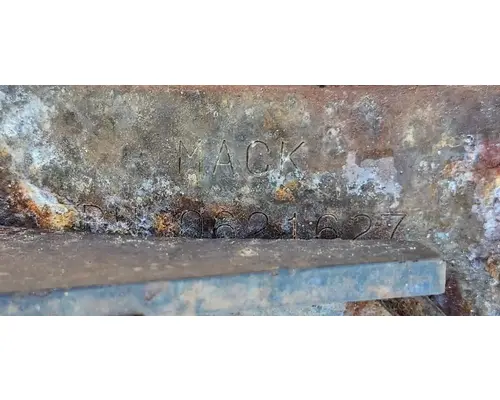 DPF (Diesel Particulate Filter) Mack CXU612 Complete Recycling Group LLC