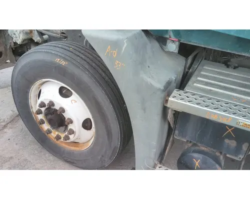 Fender Extension MACK CXU612 LKQ Heavy Truck - Goodys