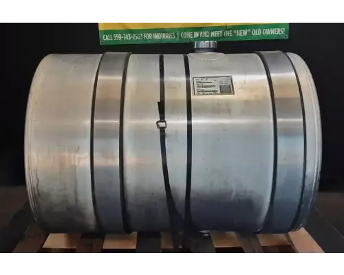 Fuel Tank Mack CXU612 Garabedian Equipment Company