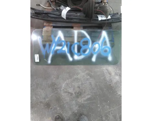 Back Glass MACK CXU612 LKQ Thompson Motors - Wykoff