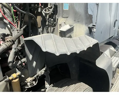 Inner Fender MACK CXU612 Geco - Fresno