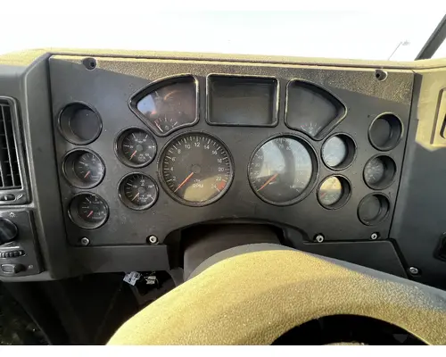 Instrument Cluster MACK CXU612 DTI Trucks