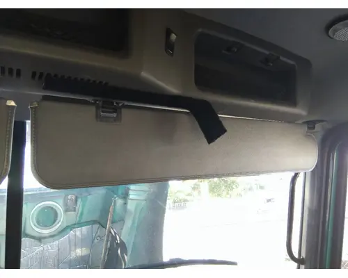Interior Sun Visor MACK CXU612 LKQ Heavy Truck - Tampa