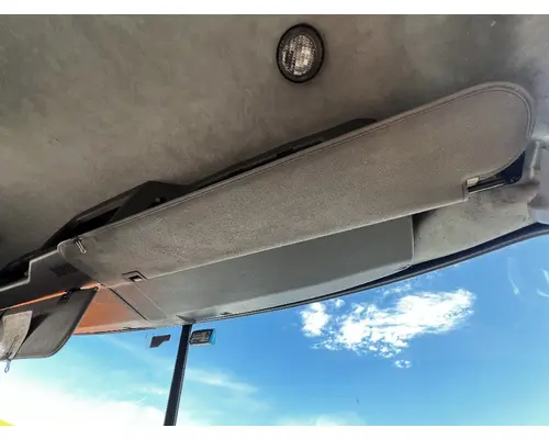 Interior Sun Visor MACK CXU612 DTI Trucks
