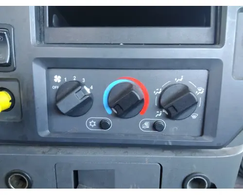Temperature Control MACK CXU612 LKQ Heavy Truck - Tampa