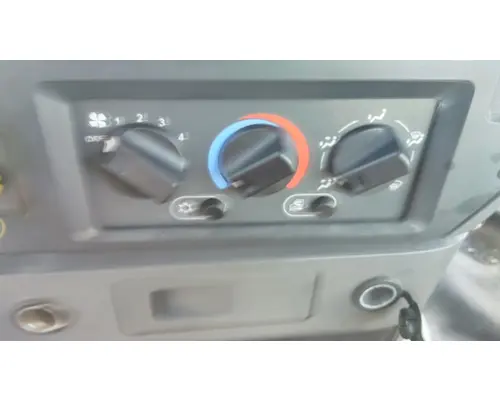 Temperature Control MACK CXU612 LKQ Heavy Truck - Goodys