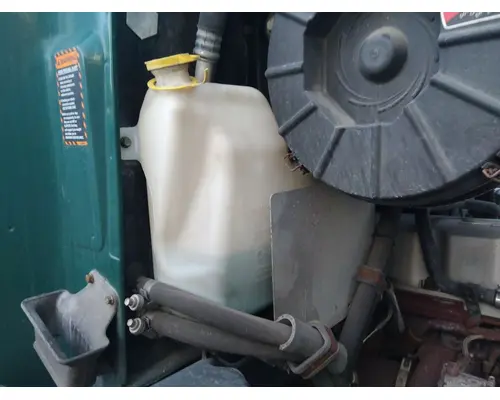 Windshield Washer Reservoir MACK CXU612 LKQ Thompson Motors - Wykoff