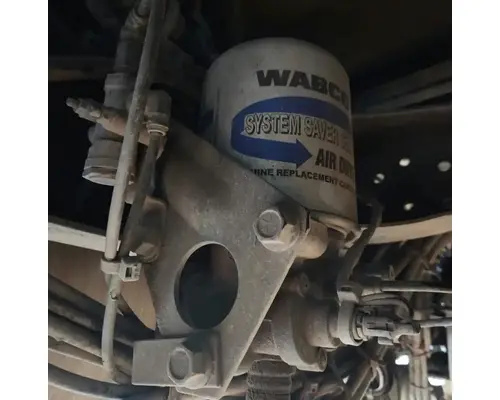 Air Dryer Mack CXU613 Complete Recycling Group LLC