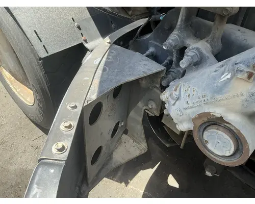 Bumper Bracket, Front MACK CXU613 Geco - Fresno