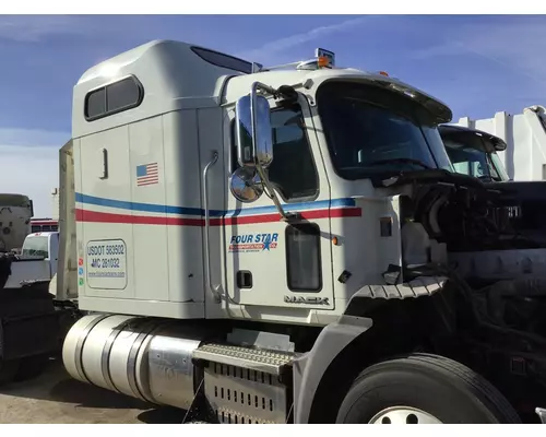 Cab MACK CXU613 LKQ Heavy Truck - Goodys