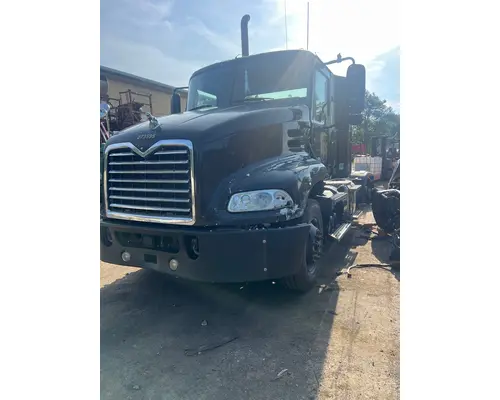 Complete Vehicle MACK CXU613 West Side Truck Parts