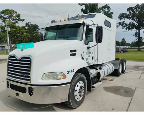 Complete Vehicle MACK CXU613 Crj Heavy Trucks And Parts