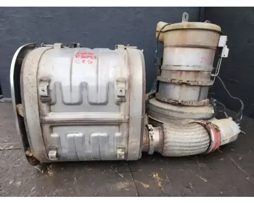 DPF (Diesel Particulate Filter) Mack CXU613 Complete Recycling