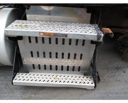 DPF (Diesel Particulate Filter) MACK CXU613 Dutchers Inc   Heavy Truck Div  Ny