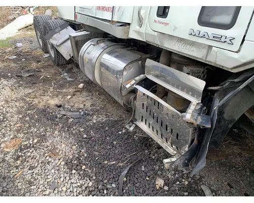 DPF (Diesel Particulate Filter) Mack CXU613 Holst Truck Parts