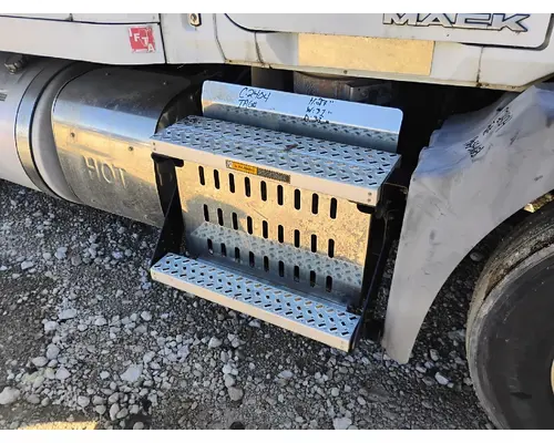 DPF (Diesel Particulate Filter) MACK CXU613 Crj Heavy Trucks And Parts