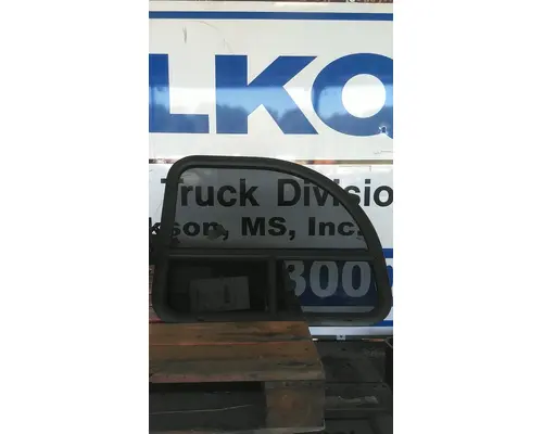 Back Glass MACK CXU613 LKQ Plunks Truck Parts And Equipment - Jackson