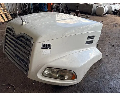 Hood MACK CXU613 American Truck Parts,inc