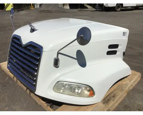 Hood MACK CXU613 Rydemore Heavy Duty Truck Parts Inc