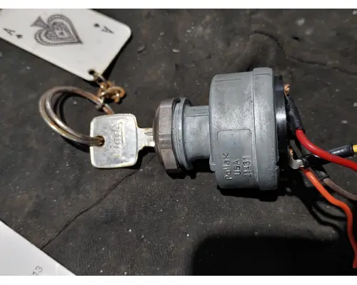 Ignition Switch MACK CXU613 Truck Salvage International Inc