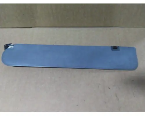 Interior Sun Visor MACK CXU613 LKQ Geiger Truck Parts