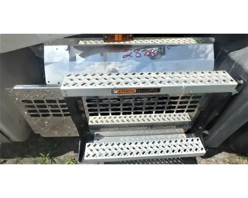 Muffler MACK CXU613 Sam's Riverside Truck Parts Inc