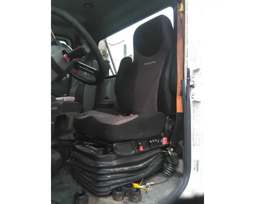 Seat, Front MACK CXU613 LKQ Evans Heavy Truck Parts