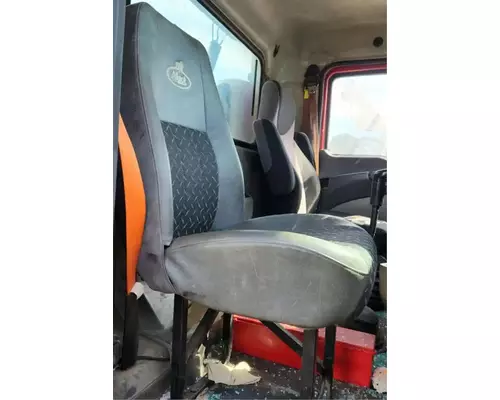 Seat, Front Mack CXU613 Complete Recycling Group LLC