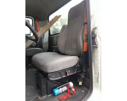 Seat, Front MACK CXU613 LKQ Thompson Motors - Wykoff