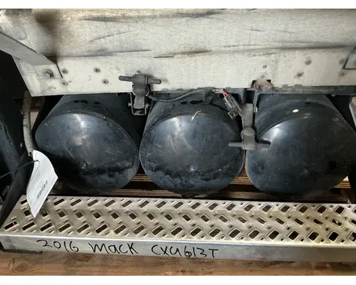 Air Tank MACK CXU613T Geco - Fresno
