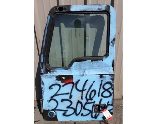 Door Assembly, Front MACK CXU633T Geco - Fresno