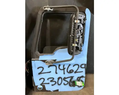 Door Assembly, Front MACK CXU633T Geco - Fresno
