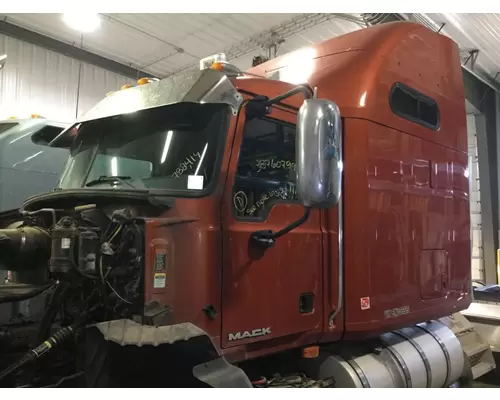 Cab Mack CXU Vander Haags Inc Sf