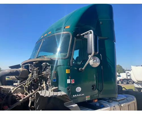 Cab Mack CXU Vander Haags Inc Kc