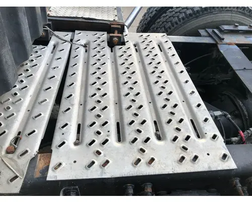 Catwalk Mack CXU Vander Haags Inc Sp