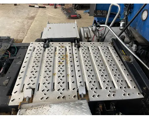Catwalk Mack CXU Vander Haags Inc WM