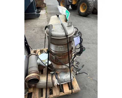 DPF (Diesel Particulate Filter) MACK CXU Camerota Truck Parts