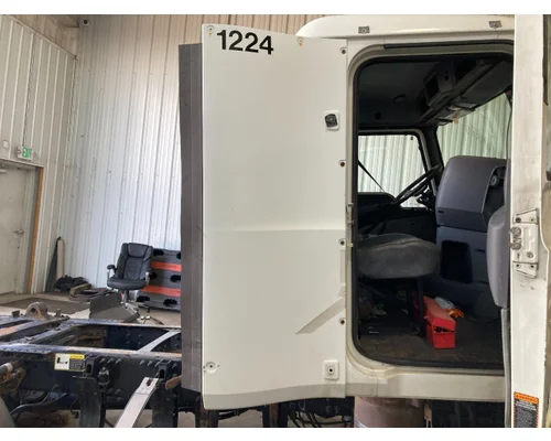 Side Fairing Mack CXU Vander Haags Inc WM