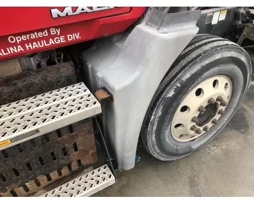 Fender Mack CXU Vander Haags Inc Kc