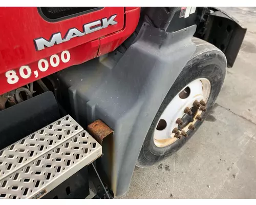 Fender Mack CXU Vander Haags Inc Kc