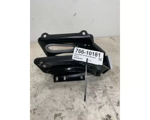 Hood Hinge MACK CXU Frontier Truck Parts