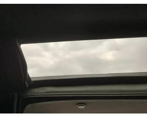 Roof Glass Mack CXU Vander Haags Inc Sp