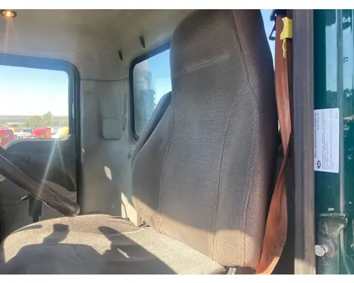 Seat, Front Mack CXU Vander Haags Inc Kc