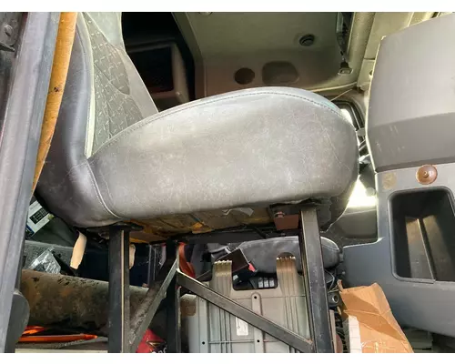 Seat, Front Mack CXU Vander Haags Inc Col